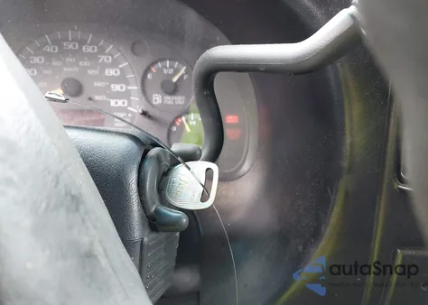 2000 GMC Savana Standard z USA, uszkodzony, nr VIN 1GTFG25R3Y1228802